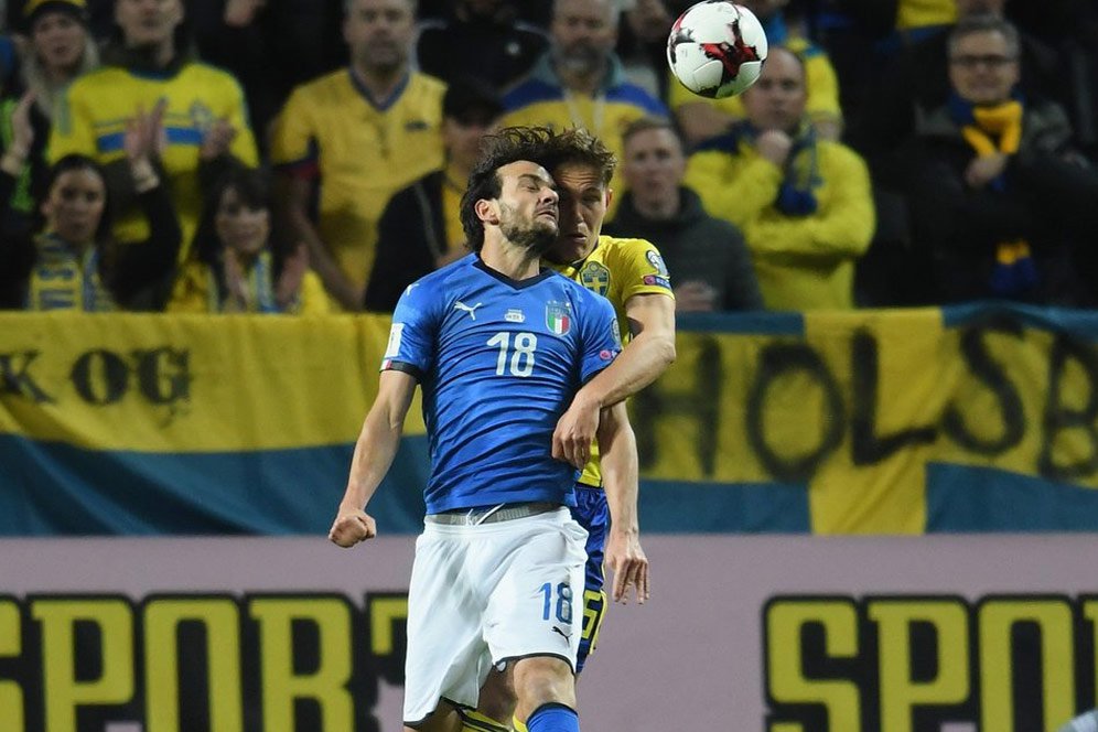 Parolo: Sekarang Italia Harus Lakukan Segalanya Demi Piala Dunia Parolo: Sekarang Italia Harus Lakukan Segalanya Demi Piala Dunia
