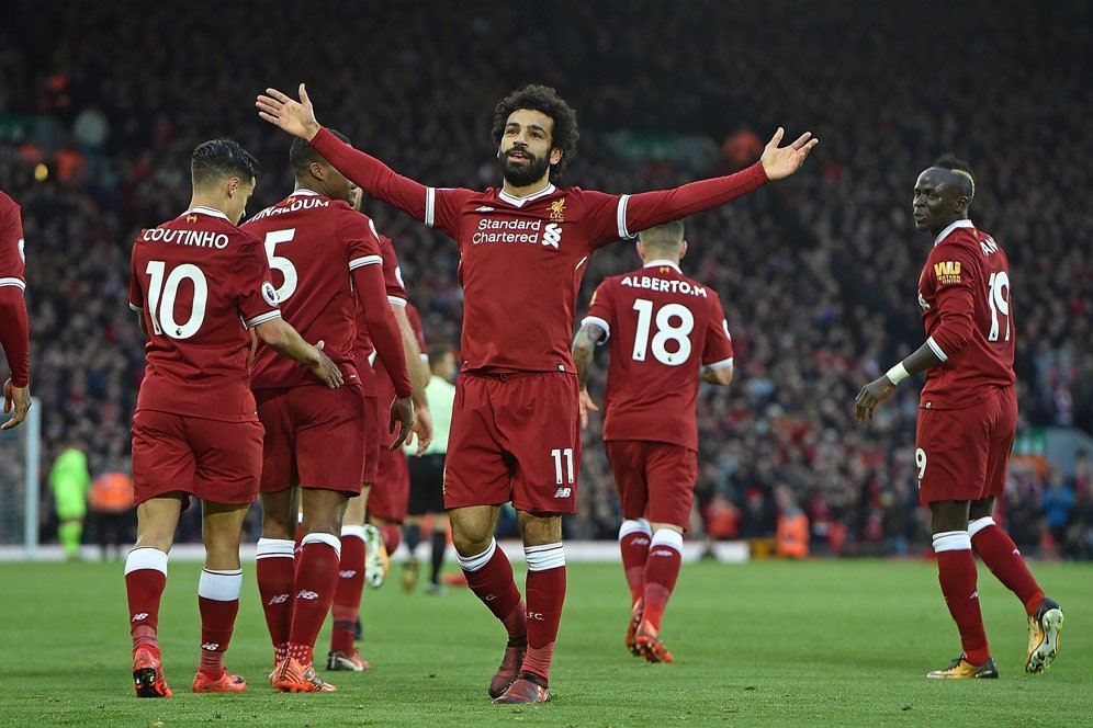 Carragher Sebut Salah Bisa Jadi Lebih Hebat dari Giggs Carragher Sebut Salah Bisa Jadi Lebih Hebat dari Giggs