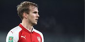 Arsenal Perpanjang Kontrak Rob Holding?