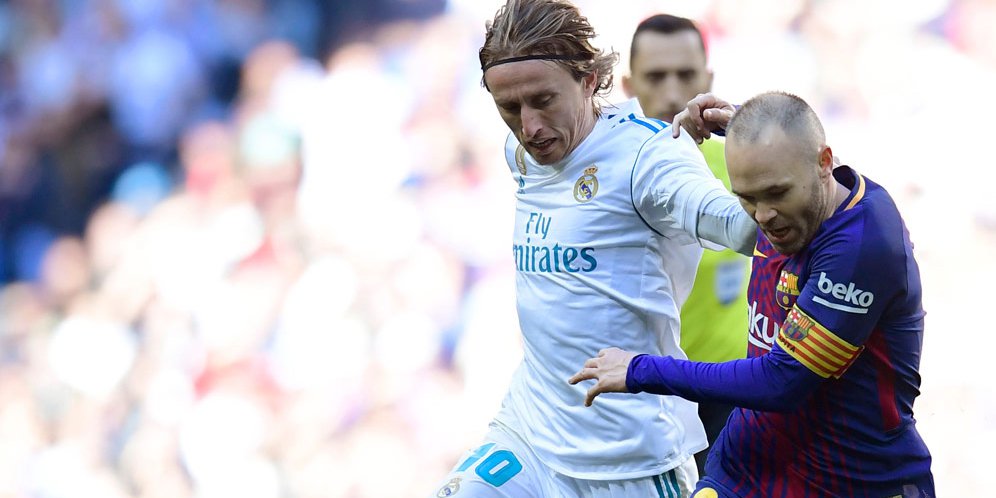 Andres Iniesta vs Luka Modric