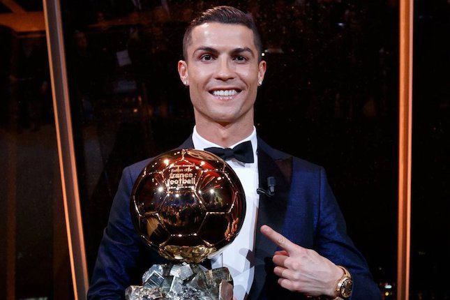 2. Cristiano Ronaldo (Portugal) ? 13 Gelar