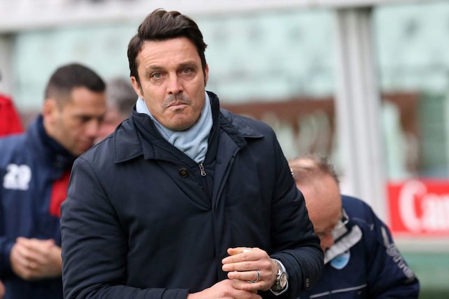 Bek Kanan: Massimo Oddo Bek Kanan: Massimo Oddo