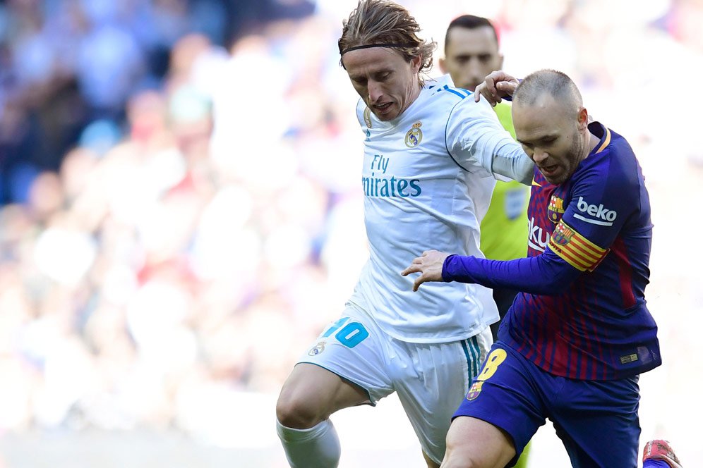 Modric dan Iniesta Asalnya Bukan dari Bumi Modric dan Iniesta Asalnya Bukan dari Bumi
