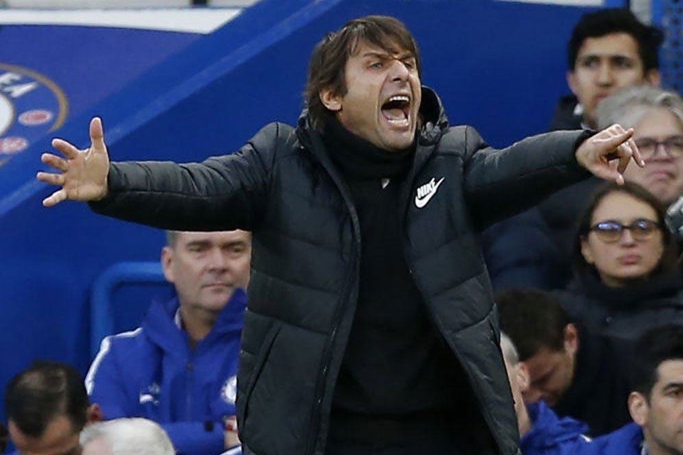 Conte Dianggap Bos Barca Juru Taktik Terbaik Dunia