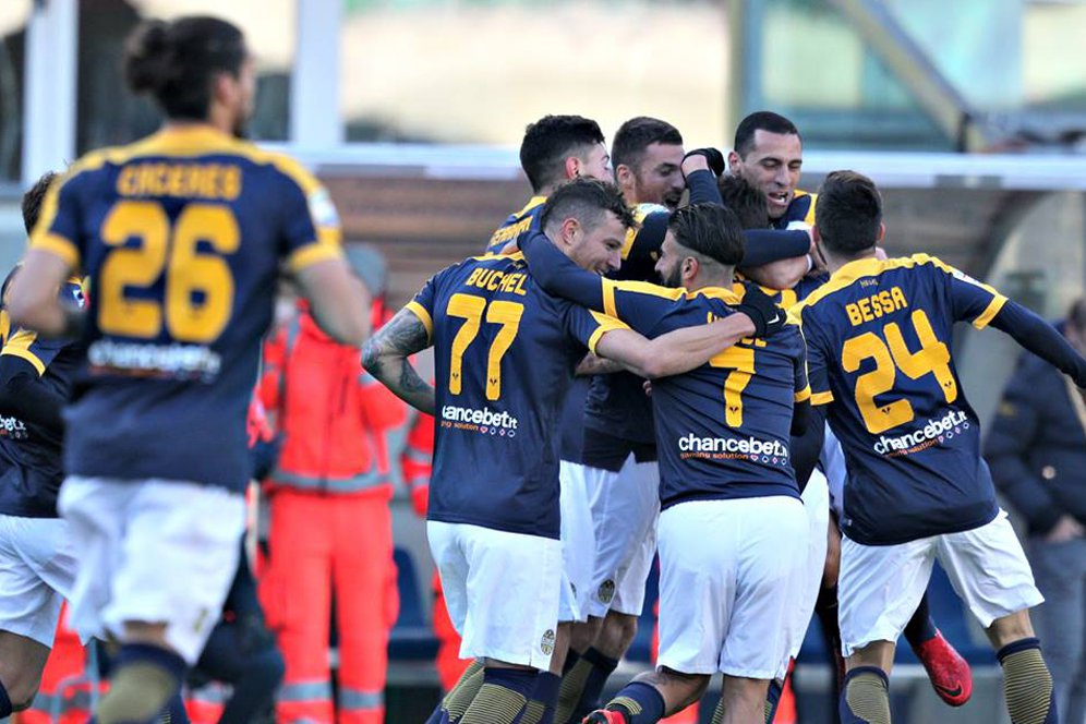 Hasil Pertandingan Hellas Verona vs AC Milan: Skor 3-0 Hasil Pertandingan Hellas Verona vs AC Milan: Skor 3-0