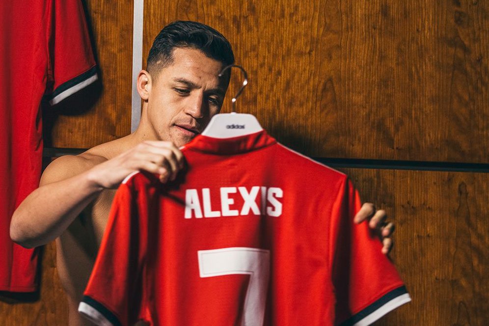 Mourinho: Sanchez Pindah dari Klub Fantastis Mourinho: Sanchez Pindah dari Klub Fantastis