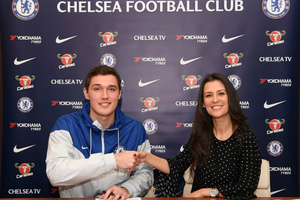 Chelsea Sukses Pagari Christensen dari Kejaran Barca Chelsea Sukses Pagari Christensen dari Kejaran Barca