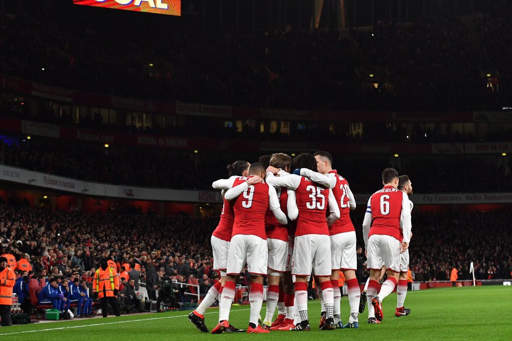 Henry Minta Arsenal Fokus Menangkan Liga Europa Henry Minta Arsenal Fokus Menangkan Liga Europa