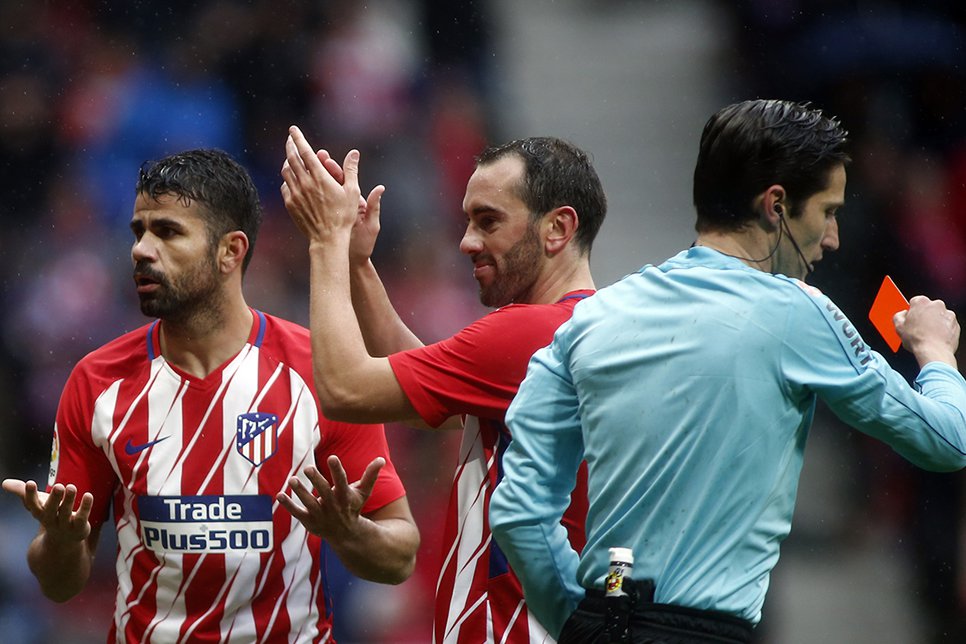 Banding Diolak, Diego Costa Cuma Bisa Termangu Banding Diolak, Diego Costa Cuma Bisa Termangu