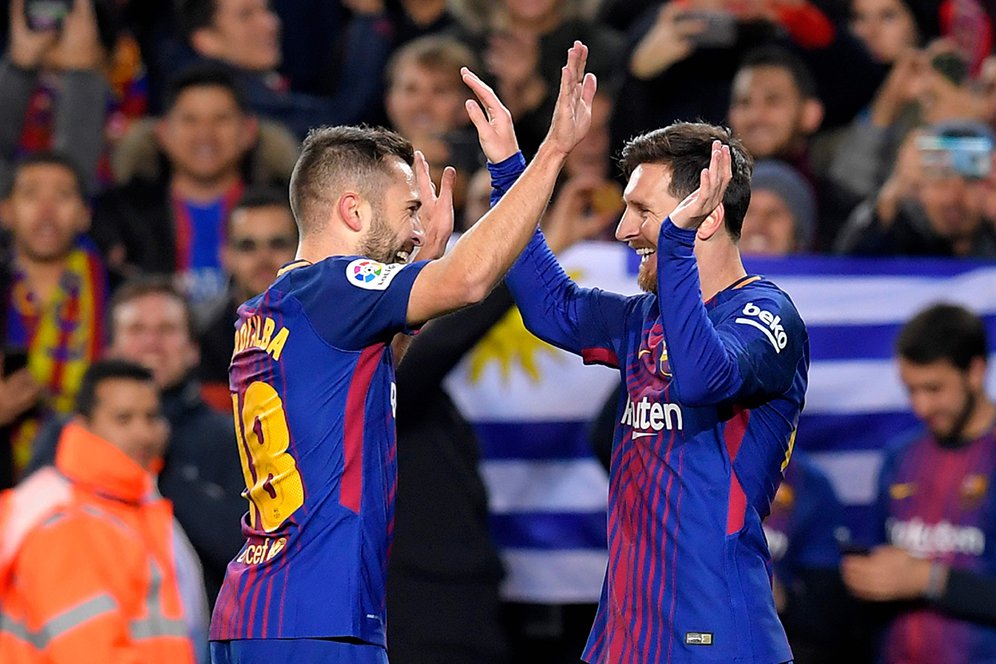 Berpotensi Reuni, Messi Tegaskan Tak Ada Kesepakatan dengan Alba dan Busquest yang juga Tinggalkan Barca Berpotensi Reuni, Messi Tegaskan Tak Ada Kesepakatan dengan Alba dan Busquest yang juga Tinggalkan Barca