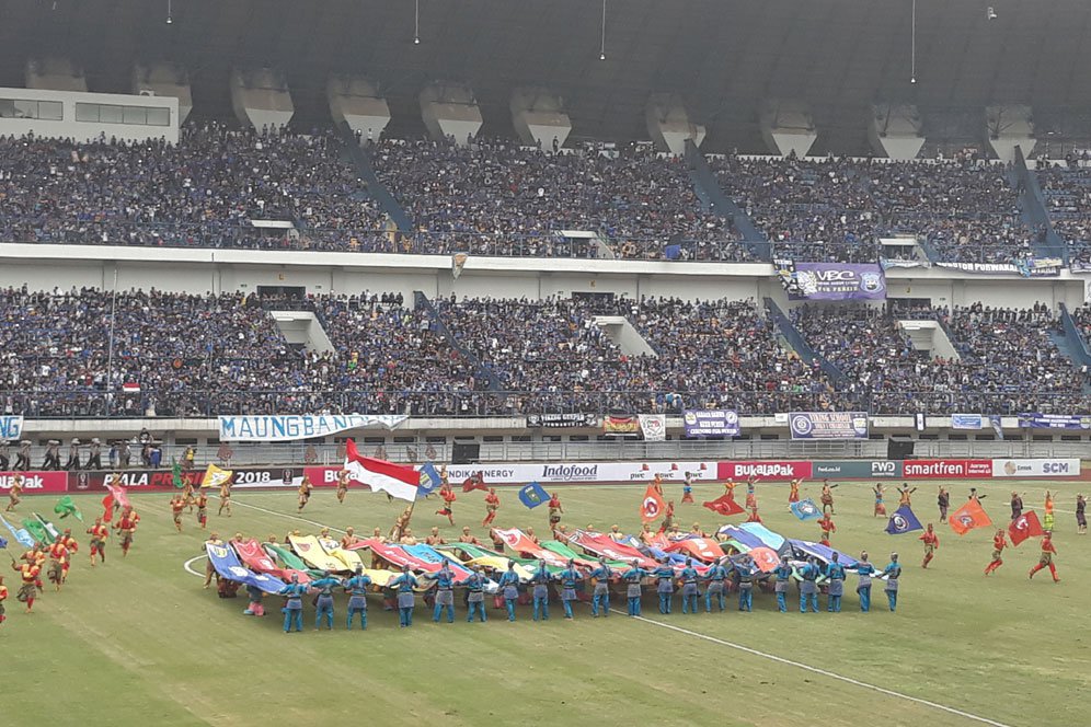 Jokowi Sambut Positif Gelaran Piala Presiden 2018 Jokowi Sambut Positif Gelaran Piala Presiden 2018