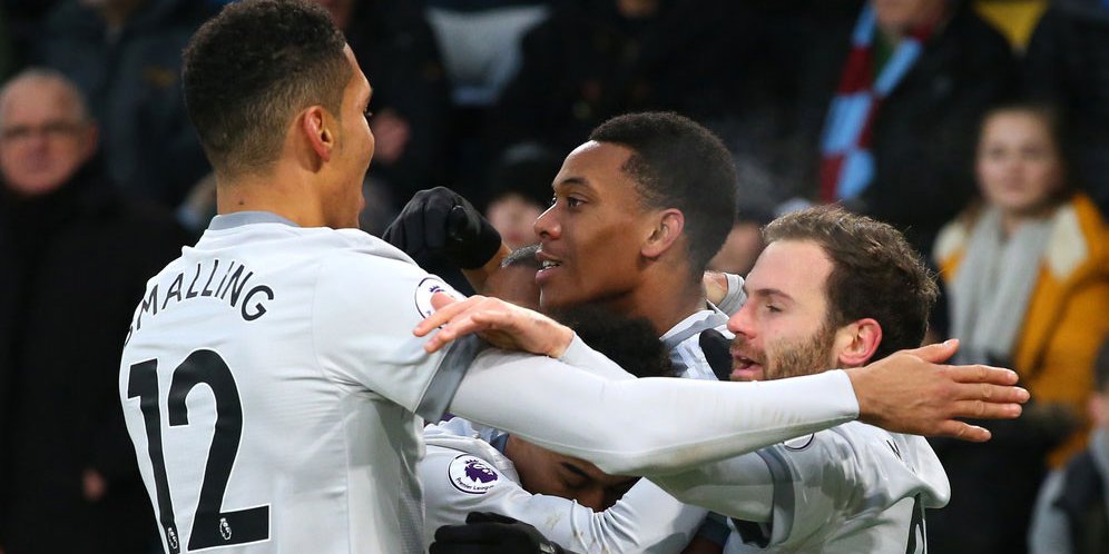Manchester United Merayakan Gol Martial