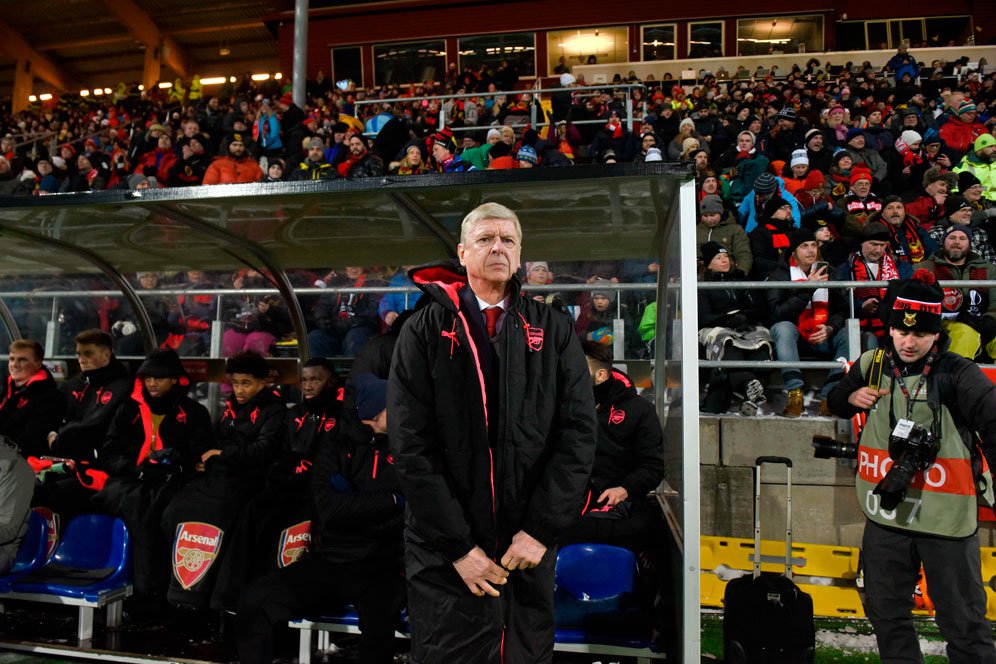 Wenger: Arsenal Menang Karena Ostersunds Demam Panggung Wenger: Arsenal Menang Karena Ostersunds Demam Panggung