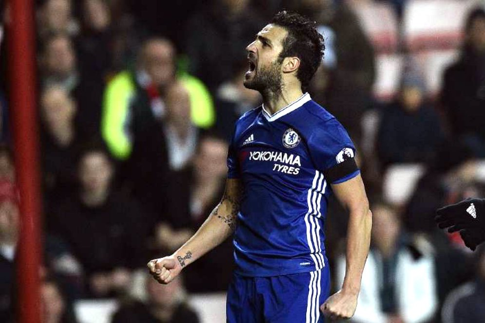 Fabregas Suka Mourinho, Tapi Tak Mau MU Menang Fabregas Suka Mourinho, Tapi Tak Mau MU Menang