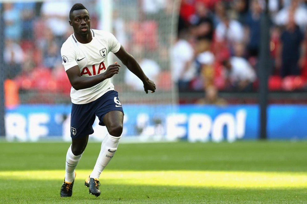 Bek Tottenham Ini Tak Tertarik Gabung Real Madrid Bek Tottenham Ini Tak Tertarik Gabung Real Madrid