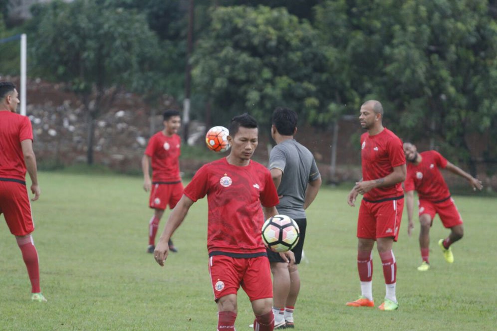 Ini Rahasia Ismed Sofyan Masih Moncer di Usia Gaek Ini Rahasia Ismed Sofyan Masih Moncer di Usia Gaek