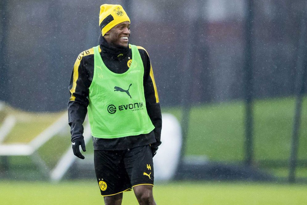 Dortmund Ingin Antar Batshuayi ke Piala Dunia 2018 Dortmund Ingin Antar Batshuayi ke Piala Dunia 2018