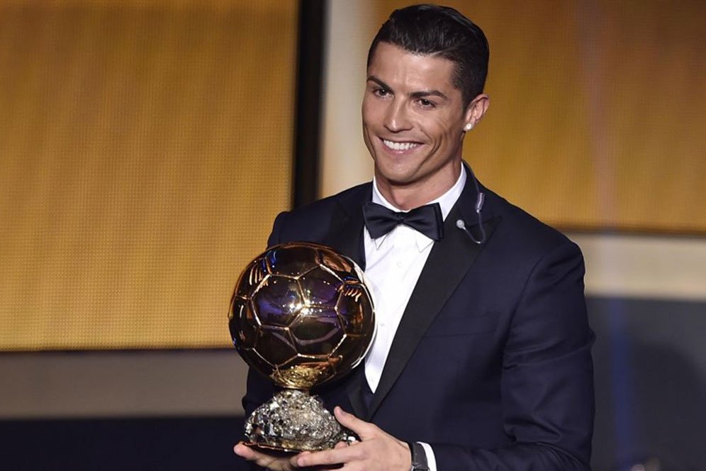 Bonucci: Varane Bagus, Tetapi Ronaldo Lebih Layak Dapat Ballon d'Or Bonucci: Varane Bagus, Tetapi Ronaldo Lebih Layak Dapat Ballon d'Or