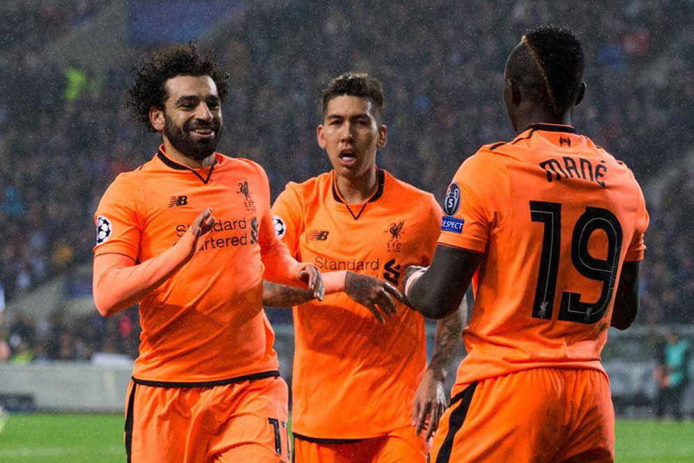 Firmino Sama Sekali Tak Merasa Tersaingi Salah Firmino Sama Sekali Tak Merasa Tersaingi Salah