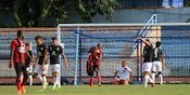 Jacksen Mengamuk, Barito Putera Dihajar Persipura 3-1 Jacksen Mengamuk, Barito Putera Dihajar Persipura 3-1
