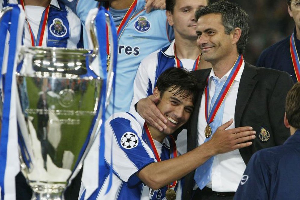 Bukan Premier League, Mourinho Bakal Bawa Tottenham Juara Liga Champions Bukan Premier League, Mourinho Bakal Bawa Tottenham Juara Liga Champions