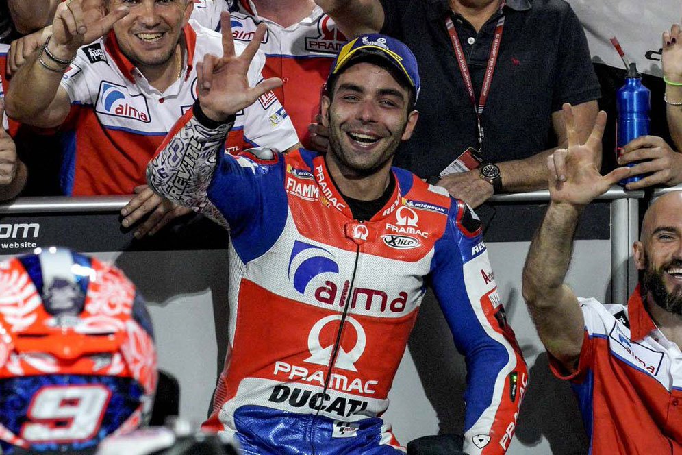 Masih Incar Tim Pabrikan, Petrucci Puas Asapi Lorenzo