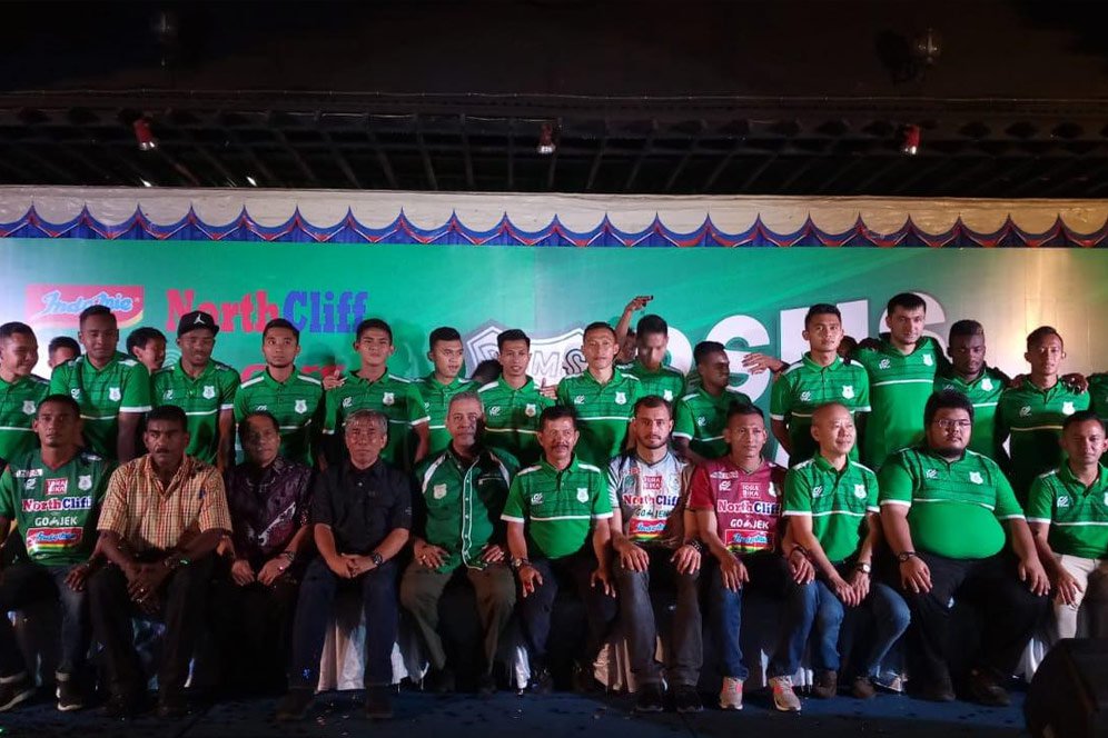 Meski Sakit, Kiper PSMS Tetap Diboyong ke Markas Persela Meski Sakit, Kiper PSMS Tetap Diboyong ke Markas Persela