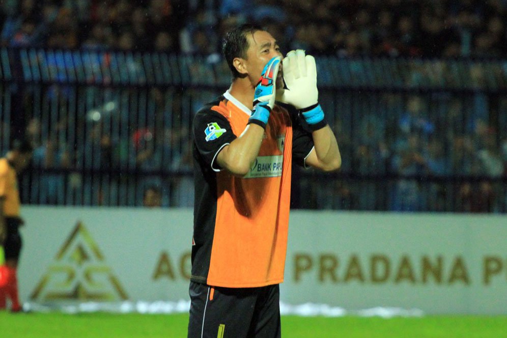 Persipura Coba Move On dari Yoo Jae-Hoon Persipura Coba Move On dari Yoo Jae-Hoon