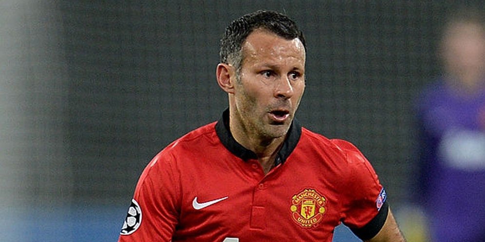 Ryan Giggs (c) AFP