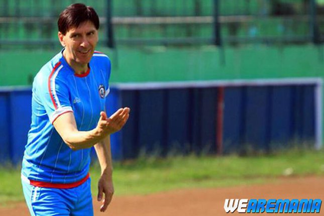Sambutan Positif Mitrovic Sambutan Positif Mitrovic