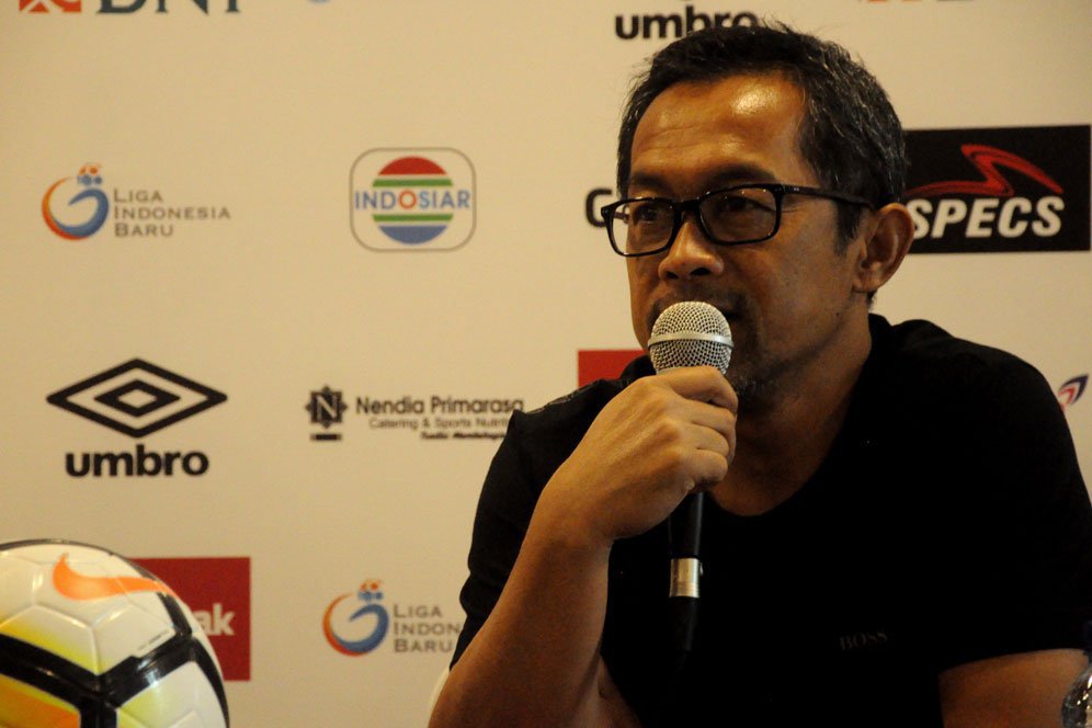 Tiga Pemain Persela Dapat Kredit Khusus dari Aji Santoso