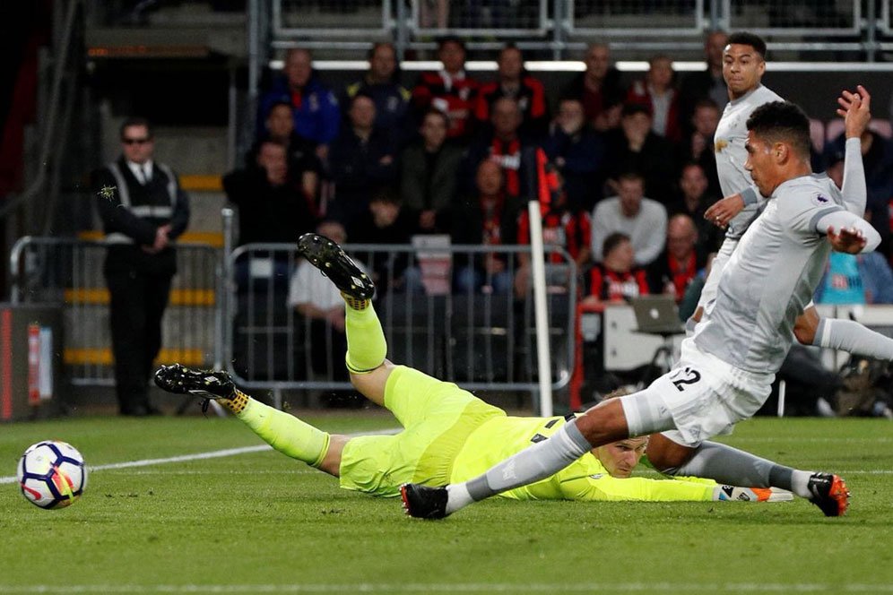 Tampil Konsisten, Smalling Berharap Dipanggil Timnas Tampil Konsisten, Smalling Berharap Dipanggil Timnas