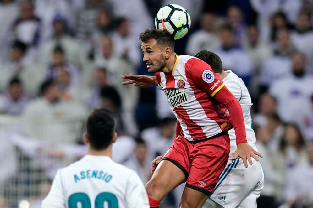 Barcelona Masih Penasaran dengan Cristhian Stuani Barcelona Masih Penasaran dengan Cristhian Stuani