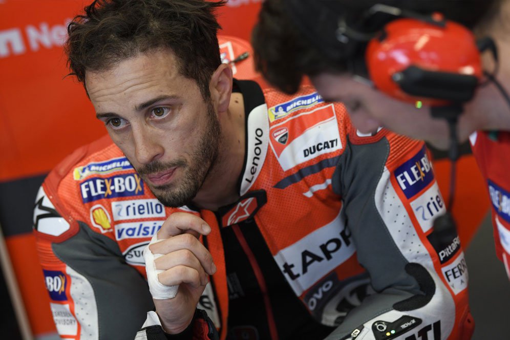 Manajer Dovizioso: Diskusi Kontrak dengan Ducati Berjalan Alot Manajer Dovizioso: Diskusi Kontrak dengan Ducati Berjalan Alot