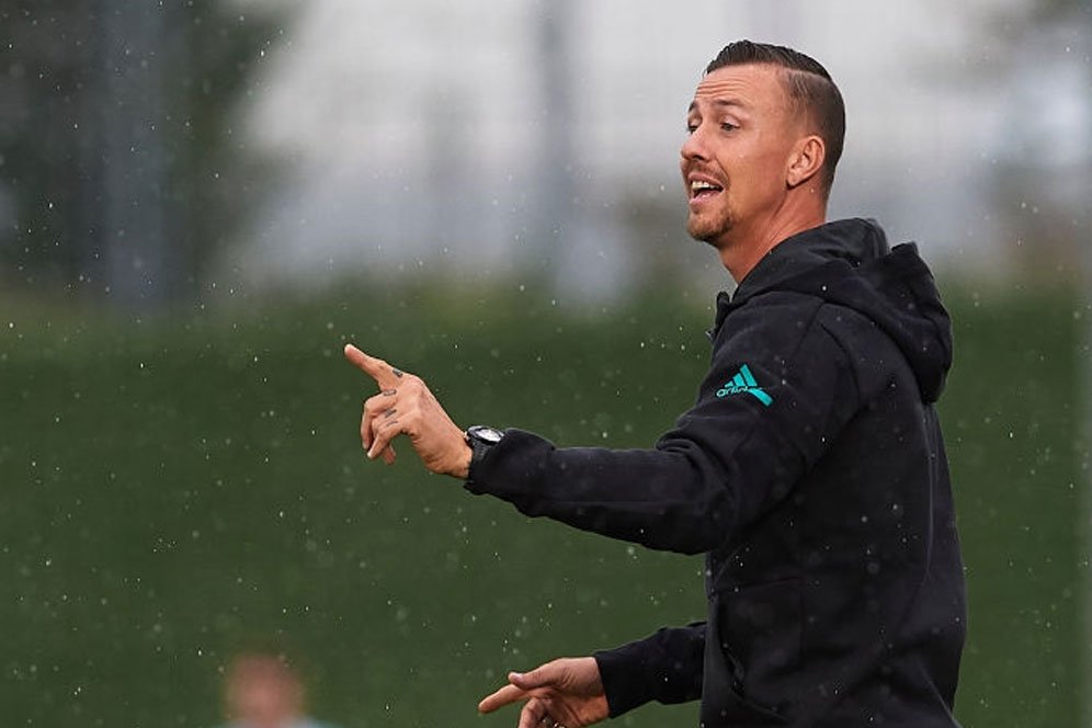 Guti Hernandez Meniti Karir menjadi Pelatih Real Madrid Guti Hernandez Meniti Karir menjadi Pelatih Real Madrid