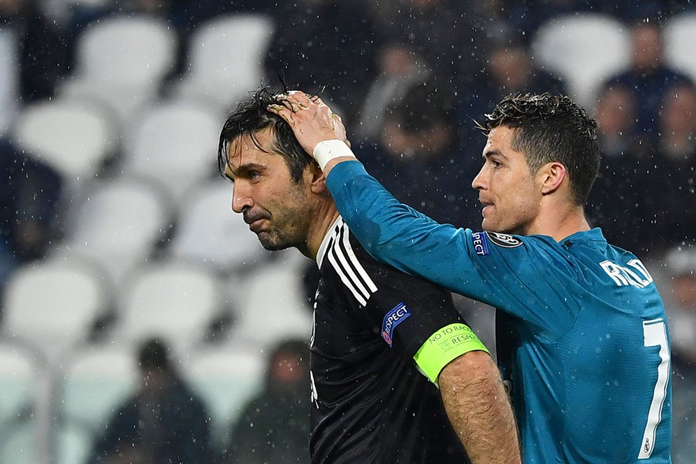 Buffon Ikut Senang Jika Juventus Boyong Ronaldo
