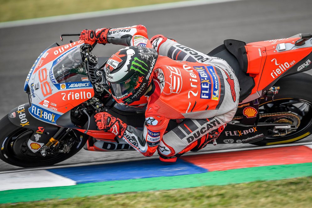 Tardozzi: Lorenzo Harus Paham Ducati Tak Bisa Sediakan 'Yamaha' Tardozzi: Lorenzo Harus Paham Ducati Tak Bisa Sediakan 'Yamaha'