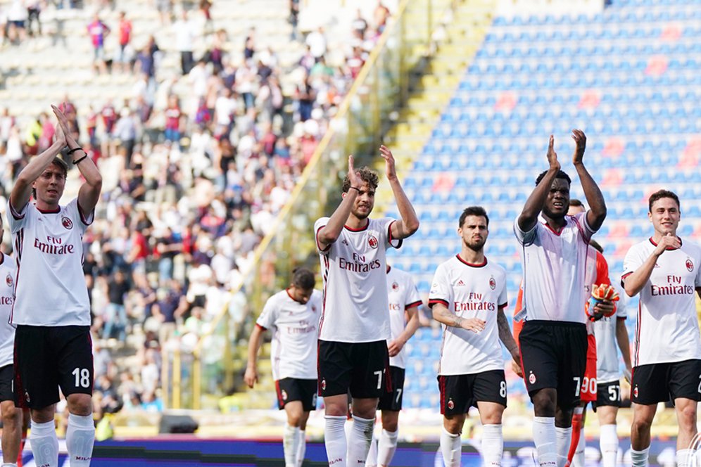 Milan Deg-degan Tunggu Keputusan UEFA Milan Deg-degan Tunggu Keputusan UEFA