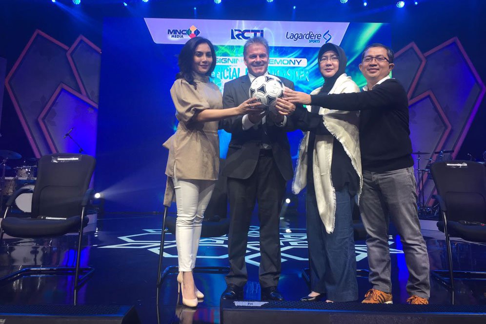 Suporter Timnas Indonesia Antusias, Popularitas Piala AFF Melebihi Piala Eropa Suporter Timnas Indonesia Antusias, Popularitas Piala AFF Melebihi Piala Eropa