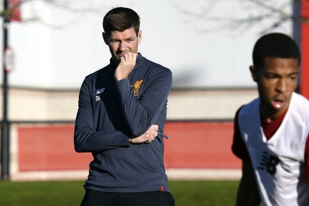 Jadi Manajer Aston Villa, Steven Gerrard Bisa Ambil 4 Pemain Liverpool Ini Jadi Manajer Aston Villa, Steven Gerrard Bisa Ambil 4 Pemain Liverpool Ini