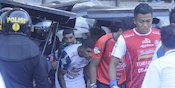 Kisruh saat Hadapi Arema, Persebaya Dijatuhi Sanksi Hampir Setengah Milyar Kisruh saat Hadapi Arema, Persebaya Dijatuhi Sanksi Hampir Setengah Milyar