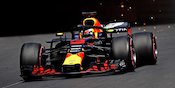 Mobil Bermasalah, Ricciardo Lega Tetap Menang di Monako Mobil Bermasalah, Ricciardo Lega Tetap Menang di Monako