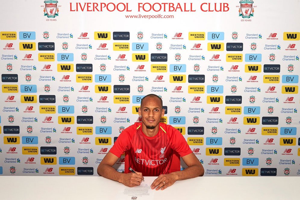 Klopp Suka Fabinho Karena Masih Muda dan Sudah Berpengalaman Klopp Suka Fabinho Karena Masih Muda dan Sudah Berpengalaman