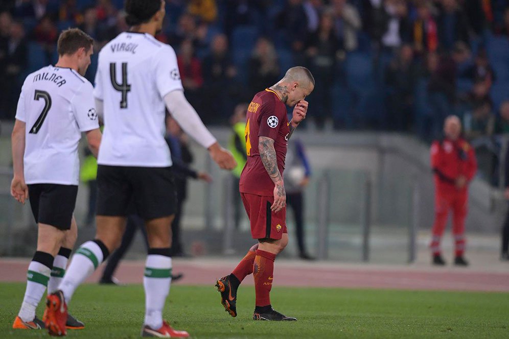 Tinggalkan Roma, Nainggolan: Bukan Ide Saya Tinggalkan Roma, Nainggolan: Bukan Ide Saya