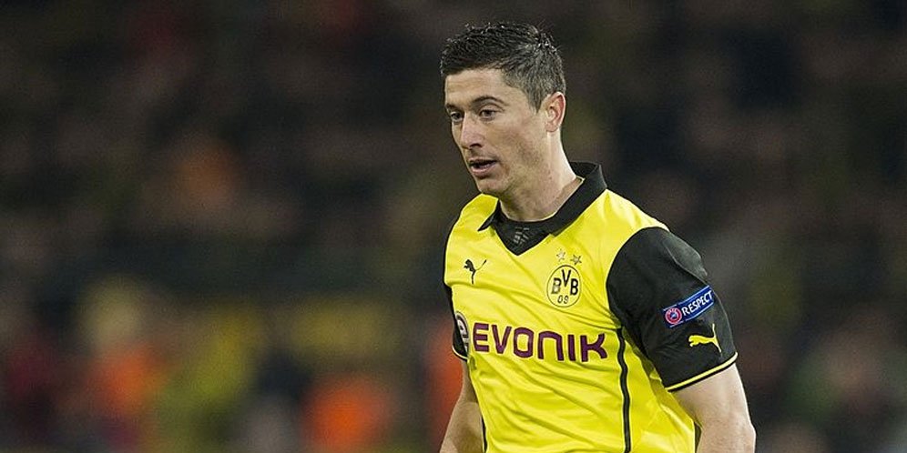 Robert Lewandowski (c) AFP