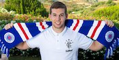 Gerrard Resmi Boyong Bek Liverpool ke Rangers