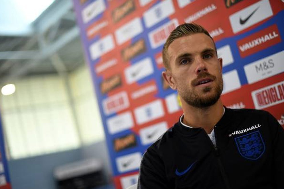Lovren Mengaku Bangga Pada Henderson Lovren Mengaku Bangga Pada Henderson