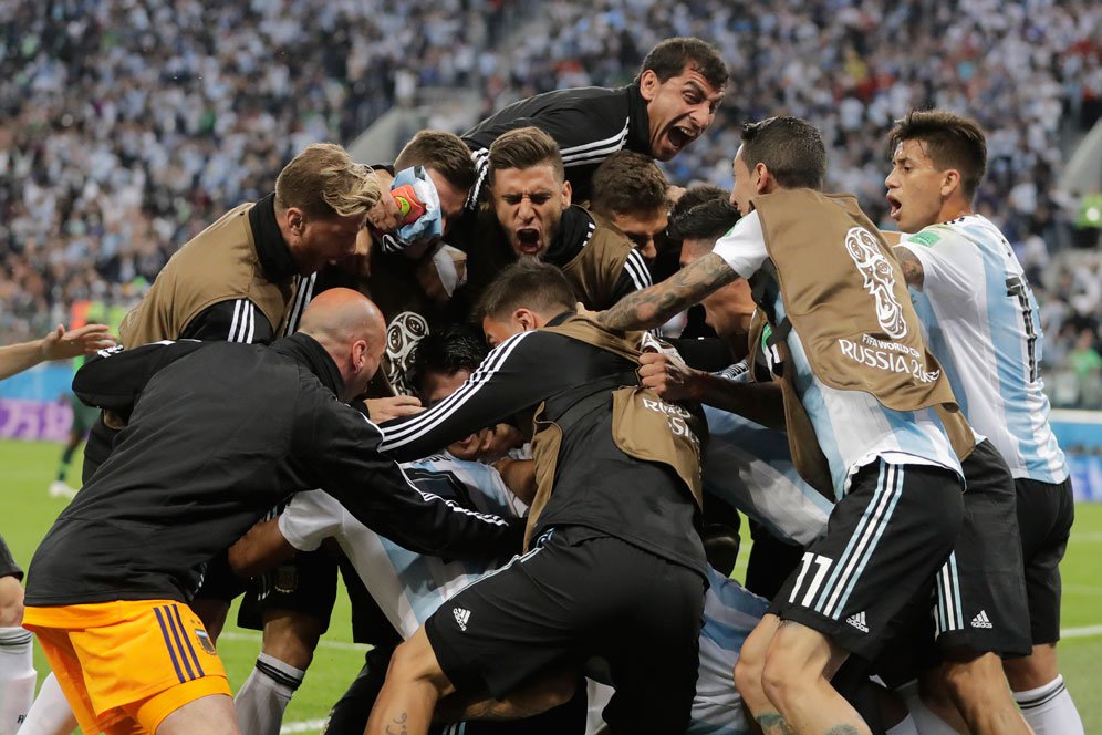 Mascherano: Argentina Memang Pantas ke 16 Besar Mascherano: Argentina Memang Pantas ke 16 Besar