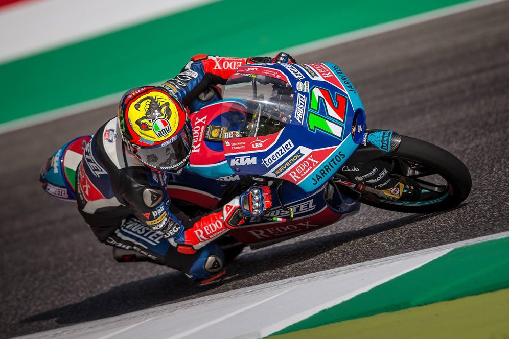 Valentino Rossi: Bezzecchi Rekrutan Berisiko, Kini Calon Juara Valentino Rossi: Bezzecchi Rekrutan Berisiko, Kini Calon Juara
