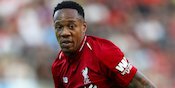 Clyne Tinggalkan Tur Pramusim Liverpool
